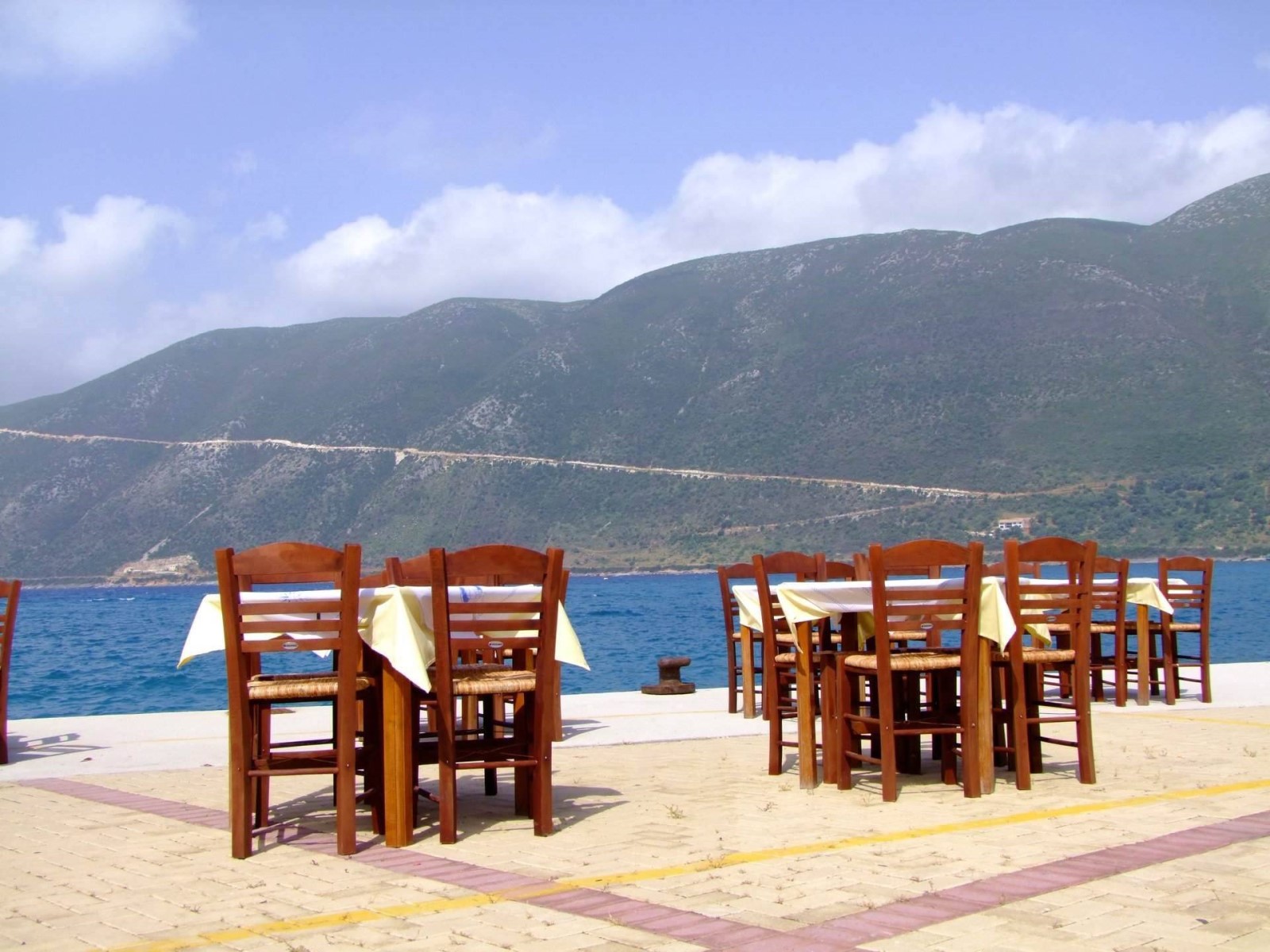Al fresco Dining