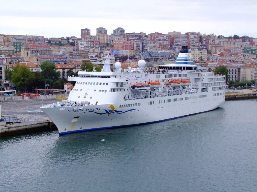 Cruise Liner