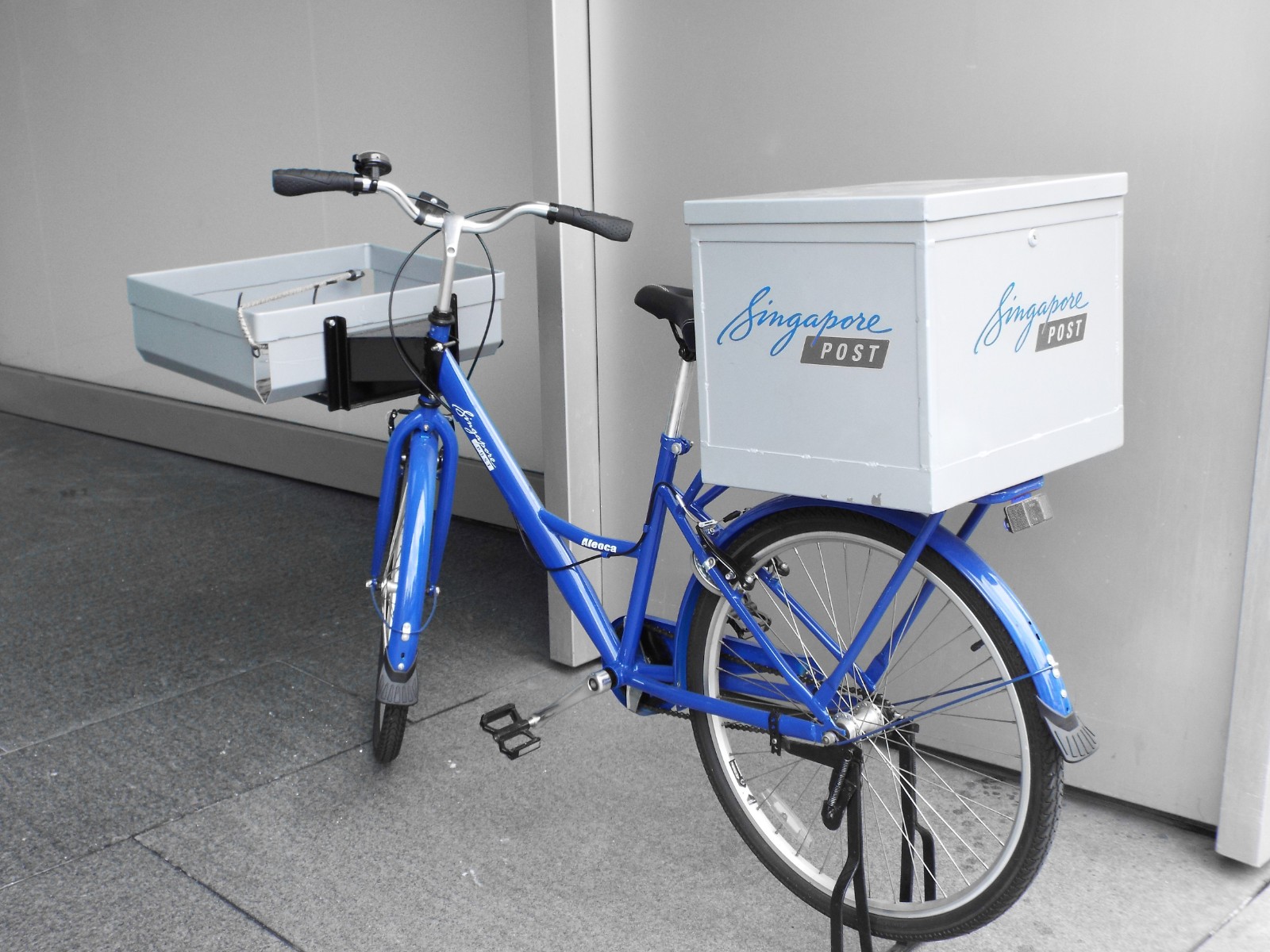 Singapore post delivery bike